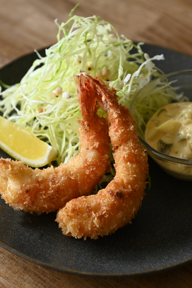 はとむぎ粉のエビフライ
